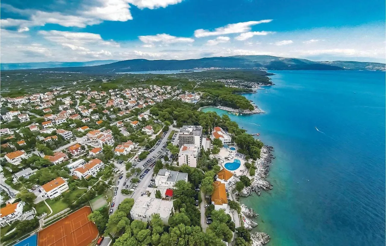 Cozy Apartment In Malinska Dubasnica With Wifi 0*,  Croatia